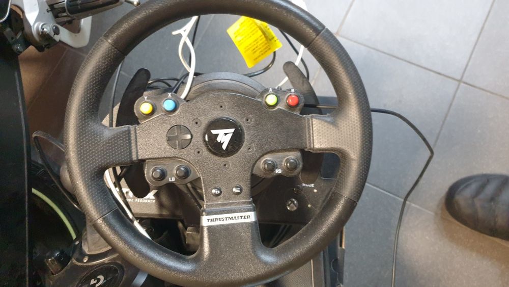 zestaw kierownica Thrustmaster TMX, T3PA,TH8A najlepsza na rynku