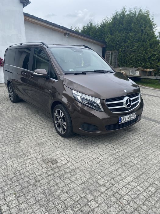 MERCEDES V klasa V250 4matic Salon PL