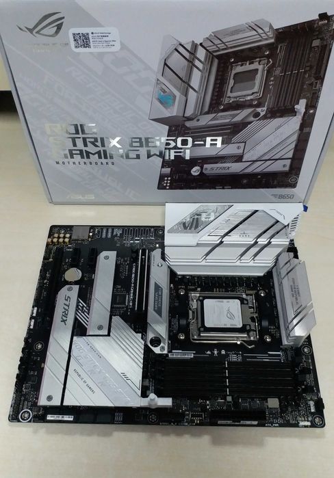 Плата Asus ROG Strix B650-A Gaming WIFI  АM5 DDR5