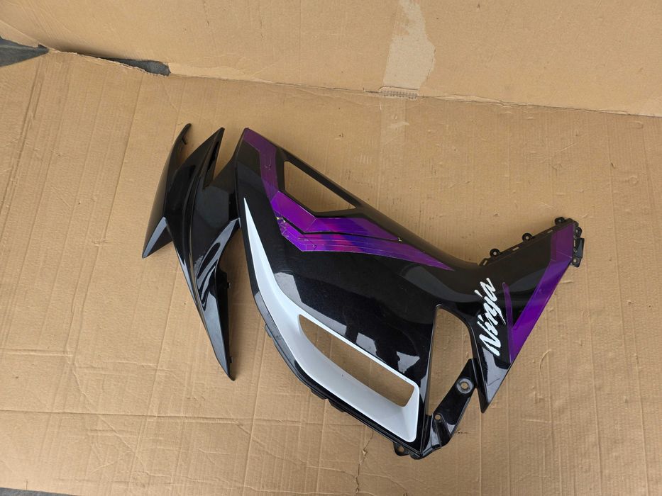 Owiewka osłona boczek bok prawy Kawasaki EX 650 Ninja 650