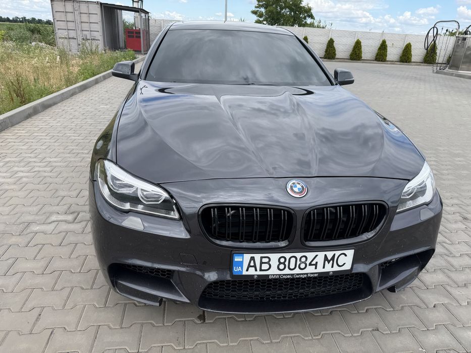 BMW 535i F10 • 2014 рік • 3.0 бензин (306 к.с.)