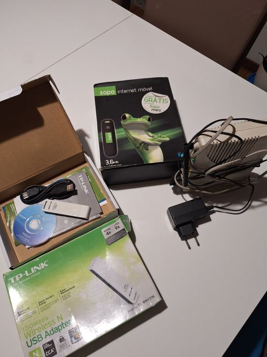 Tp link + pen + router
