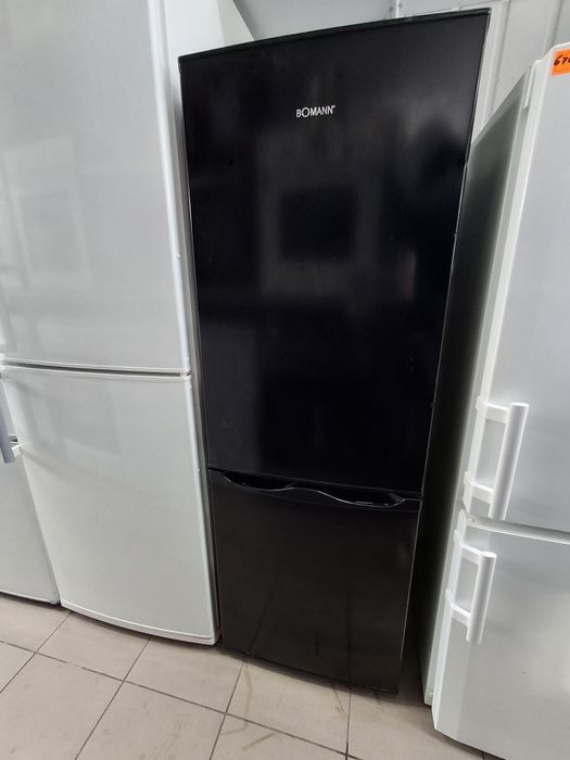 Холодильник Boman modelKG320 1