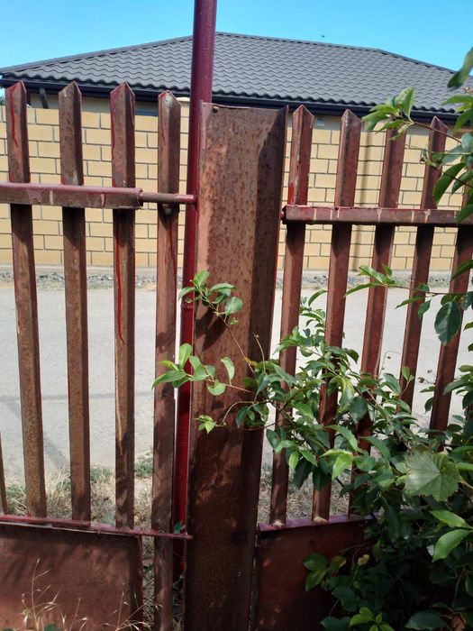 Продам забор металлический б/у Черноморск