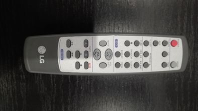 Муз Центр LG FFH-5500: 2 000 Грн. - Прочая ТВ / Видеотехника.