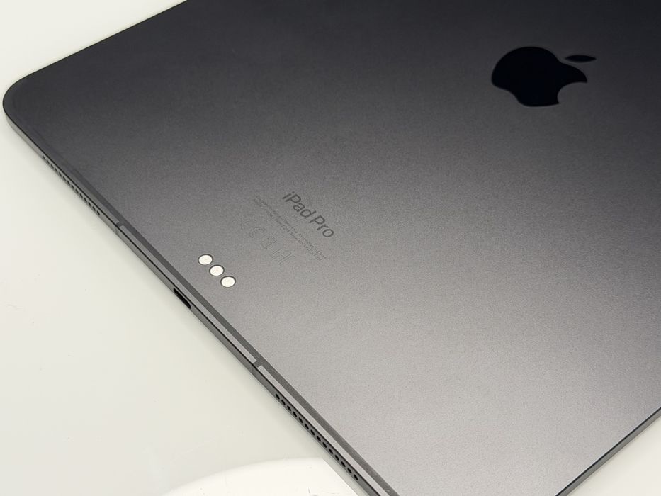 iPad Pro 13 M4 512GB WiFi + Cellular + Magic Keyboard