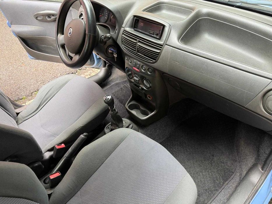 Vendo FIAT Punto  5 portas