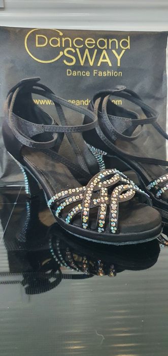 Sapatos de Dança Mulher Novos