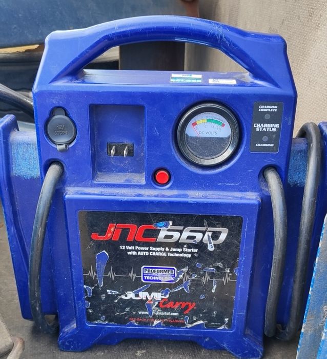 przenośny rozrusznik / booster jumper Clore Automotive Jump-N-Carry JNC660