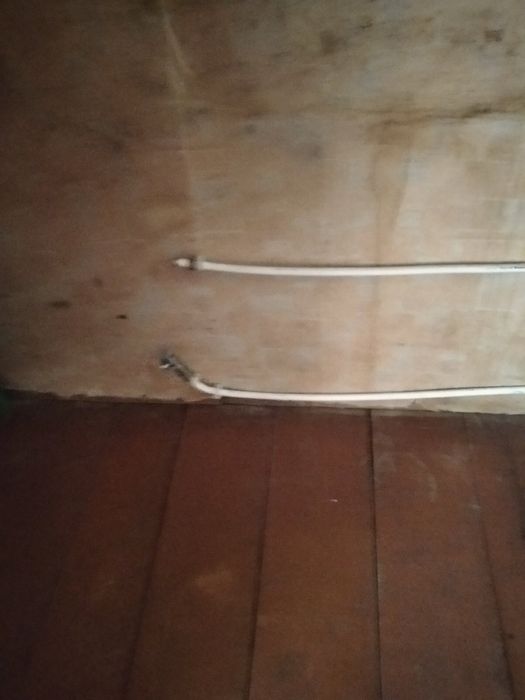 Продам будинок зі зручностями село Червоне