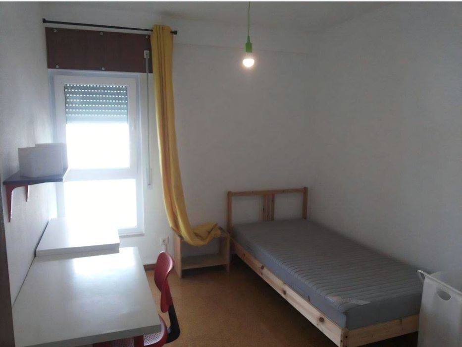 Quarto - Campolide Entrada Imediata