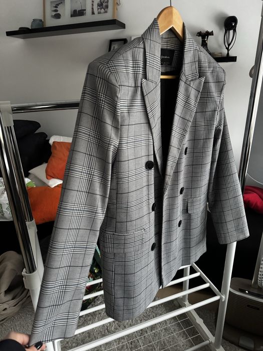 Піджаки різних кольорів розмір S