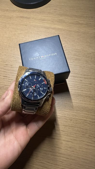 Relógio Tommy Hilfiger Mason 42mm  Homem – Prateado com Mostrador Azul
