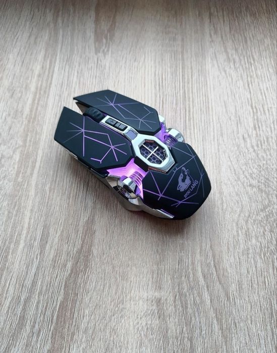 Мышь лазерная, беспроводная с аккумулятором, бесшумная, с подсветкой.