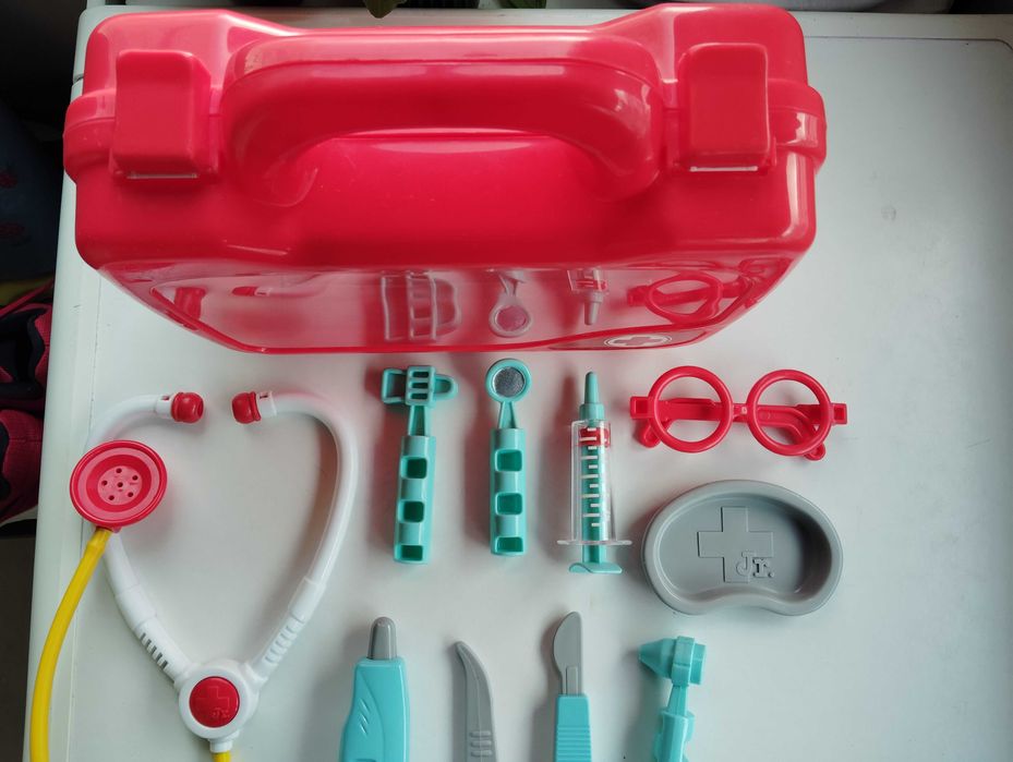 Mala médico  infantil