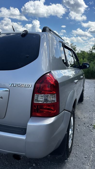 Hyundai Tucson 2005 VIN KMHJN81BP5U176720 фото оголошення 9 з 24