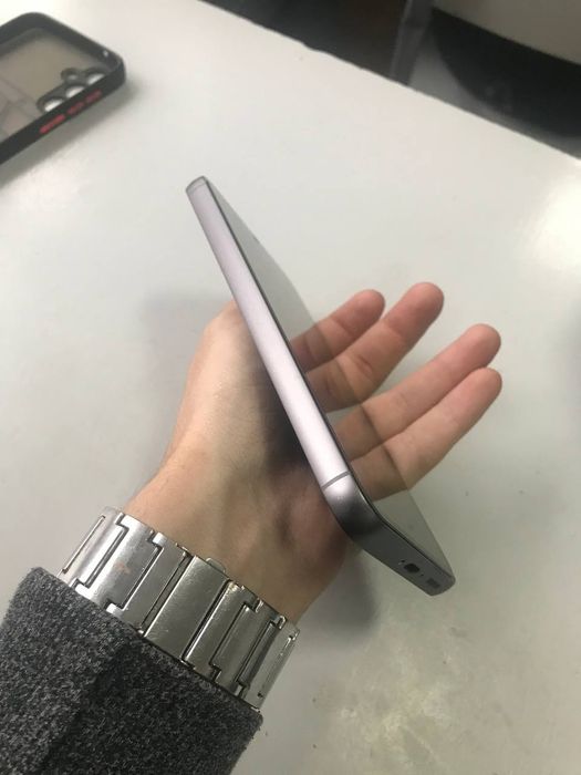 Продам Самсунг с23 фе Samsung s23 fe 8/128