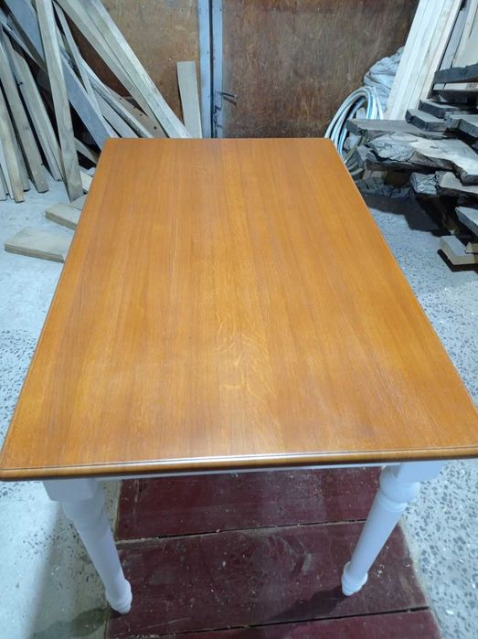 Стіл дубовий розбірний