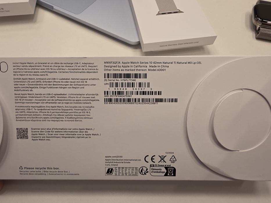 Apple Watch 10 42mm titanium