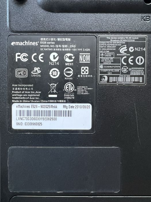 Продам ноут, робочий,eMachines E528-902G25Mnkk. 2010р