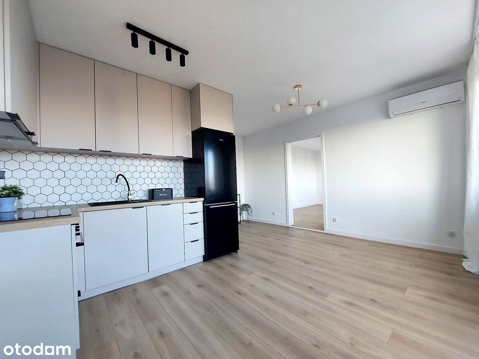 3 pokoje, wysoka jakość, klimatyzacja, widok na panoramę Warszawy