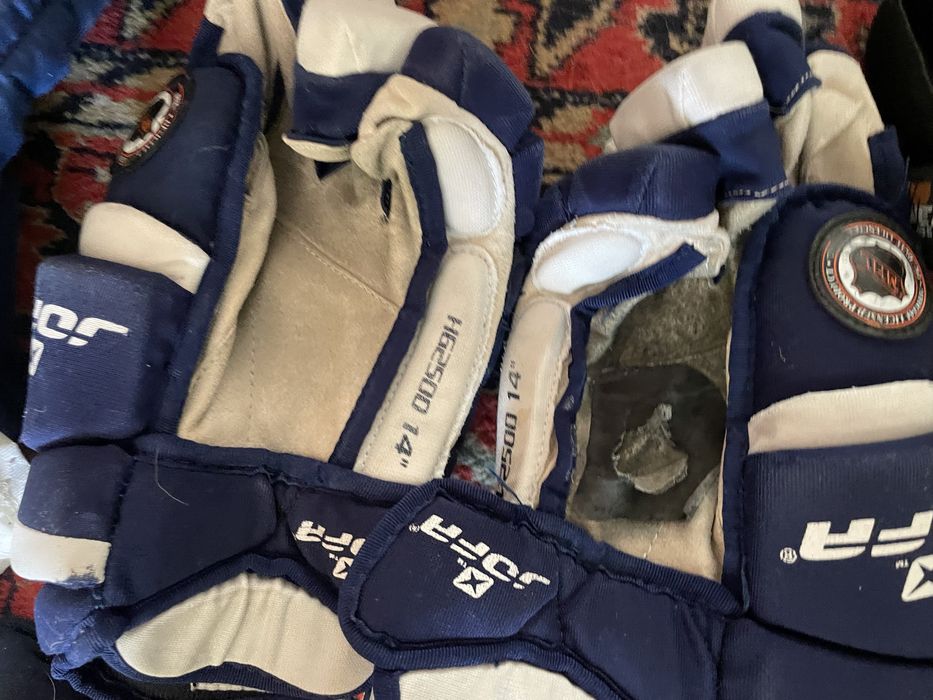 Хокейна форма(jofa, bauer, ccm)