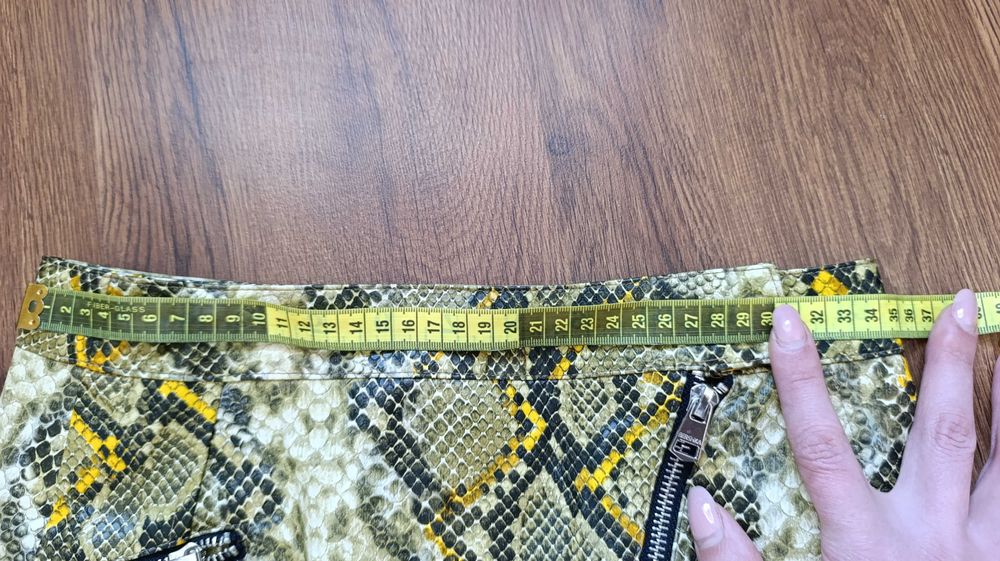 Міні спідниця принт пітон