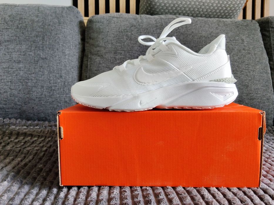 Nike Star Runner 4
