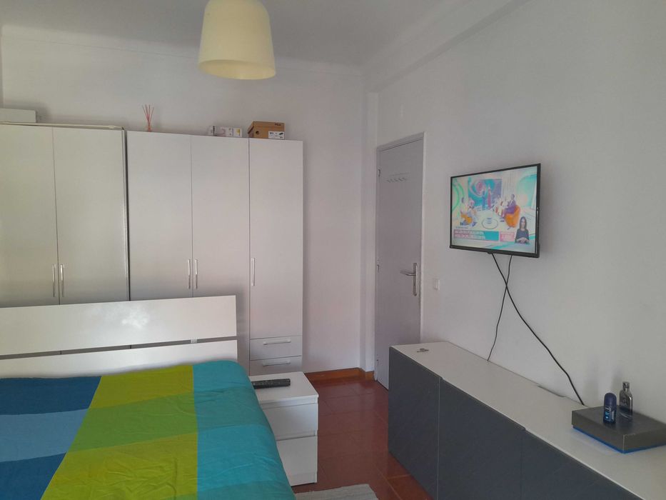 Quarto em Santa Clara e Castelo Viegas, Coimbra