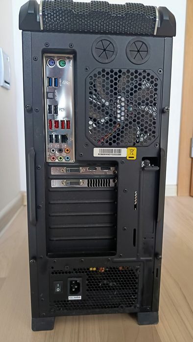 Komputer stacjonarny Intel i5, 12 GB RAM, używany, sprawny