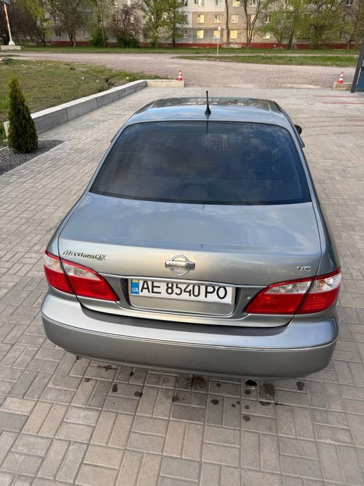 Nissan maxima 2.0