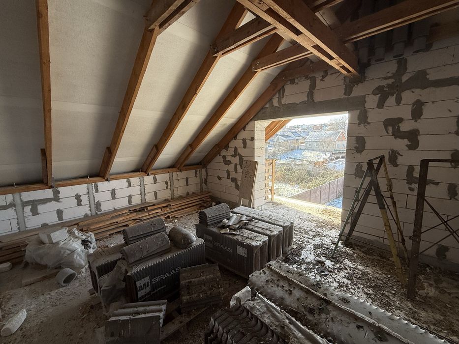 Продаєть будинок біля Веламу