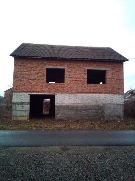 Продається будинок (недобудова)