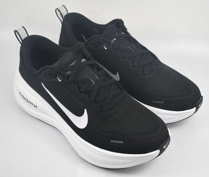 Nike Vomero Plus Black & White HV8154 roz. 38,5