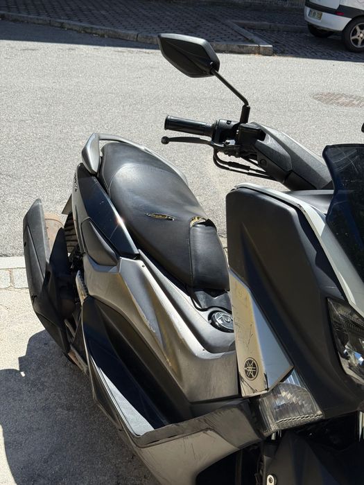 Nmax-yamaha 125