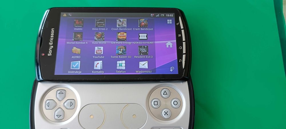 Zestaw konsol Sony PlayStation one Sony Ericsson Xperia Play
