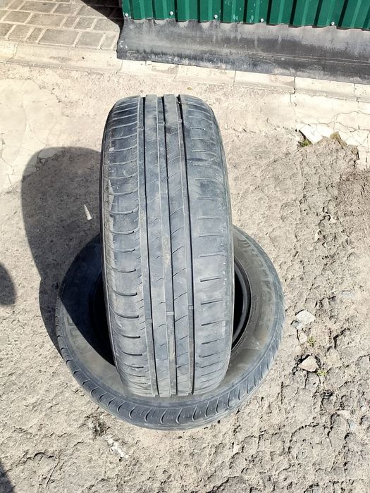 Продам ризину на машину розміром 15