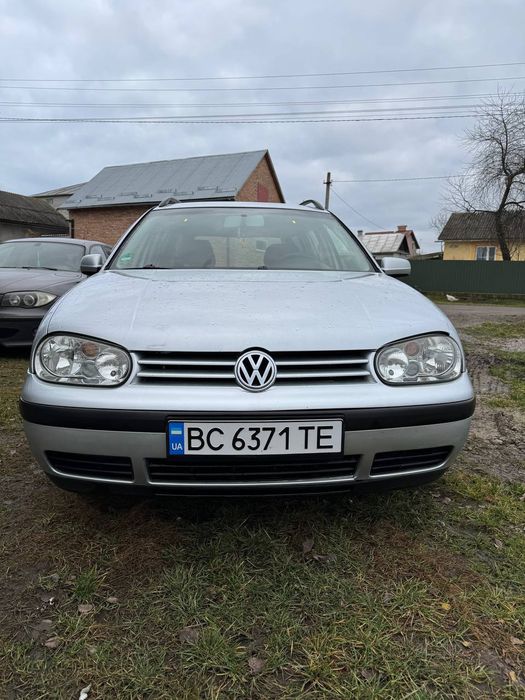 Гольф 4  1,6 бензин