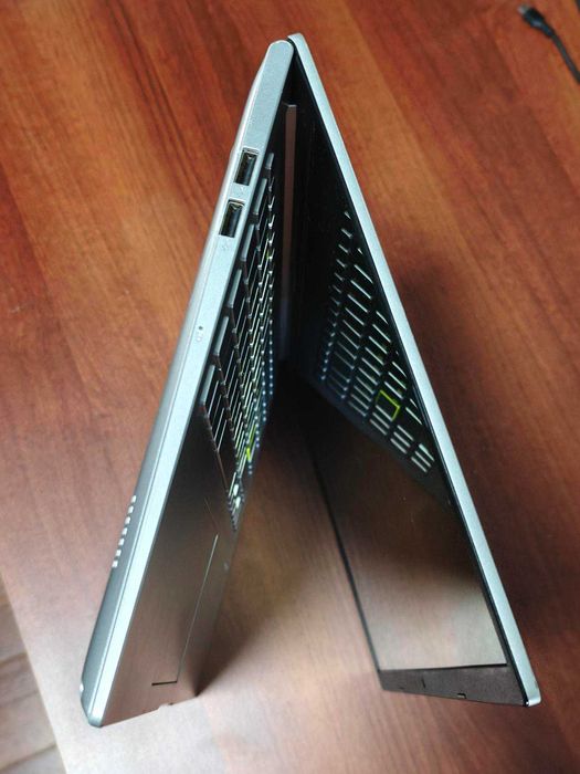 ASUS VivoBook 15 OLED / i5 / 16GB / 512SSD / Стан ідеал