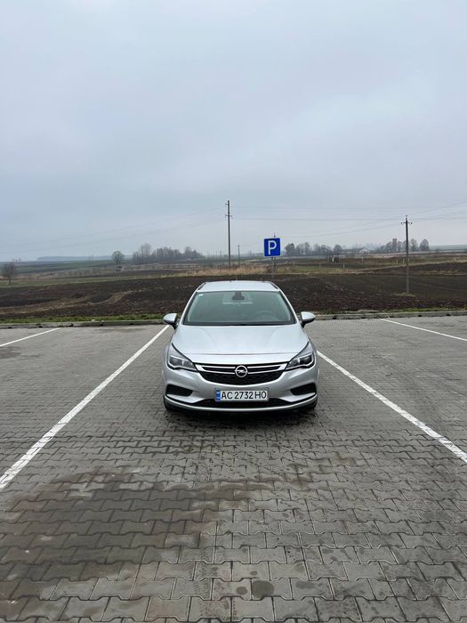 Продам Opel Astra K. 2016р. 1.6дизель