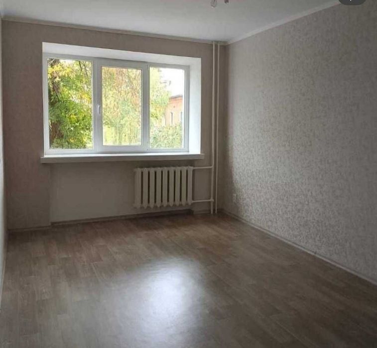 Продається двокімнатна квартира вул. Затишна