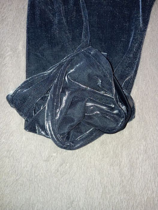 Блискуче плаття сукня