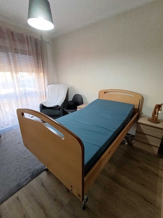 Cama elétrica altura variável