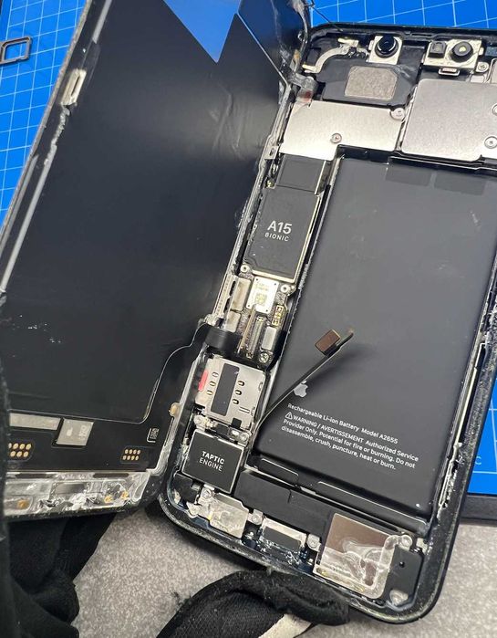 Serwis naprawa telefonów Targówek - od ręki, szybko, oryginalne części