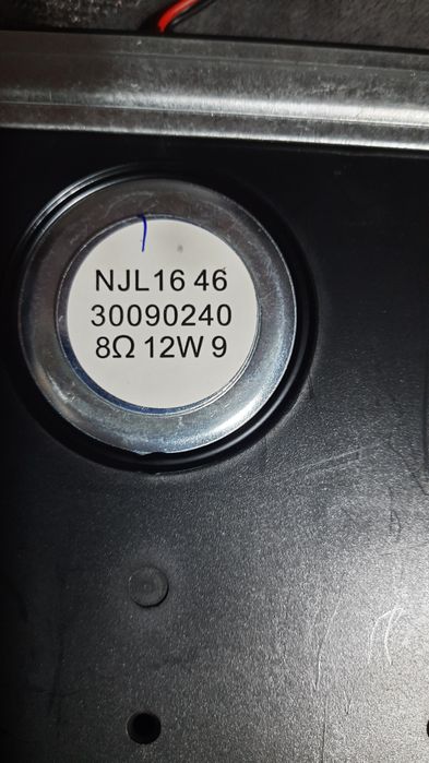 Vendo coluna ref 3 0 0 9 0 2 4 0 de tv Toshiba 75U6763DB