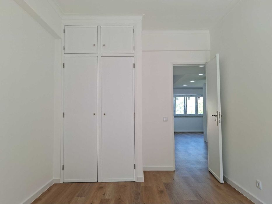 Apartamento T2 totalmente remodelado a 3 min. a pé da estação de Mem Martins