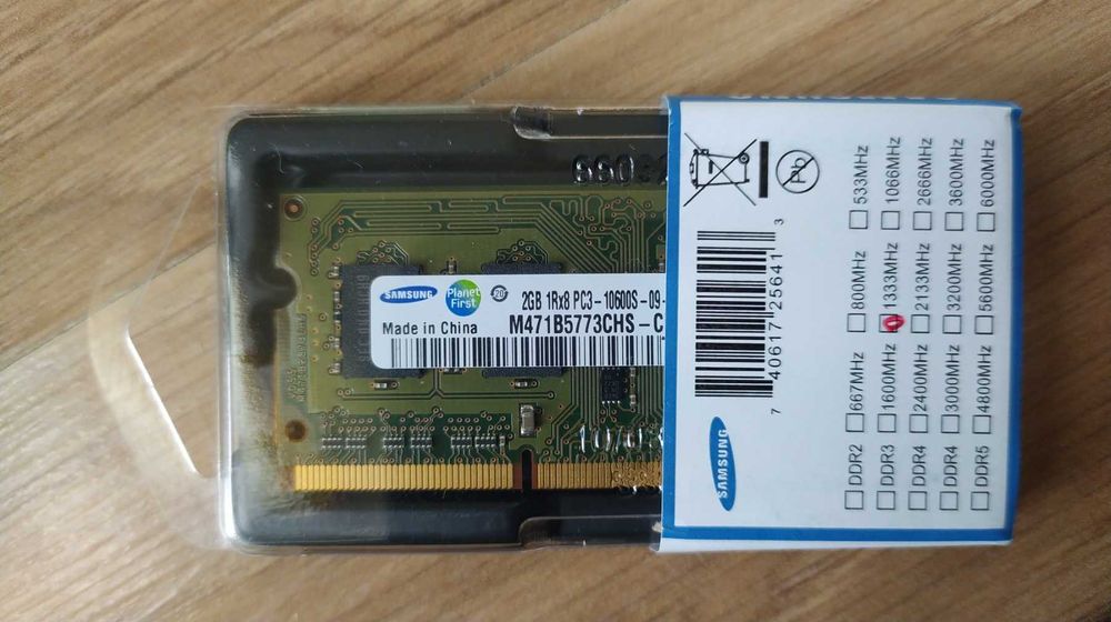 Оперативна пам'ять 2GB DDR3 1333MHz Samsung ноутбучна