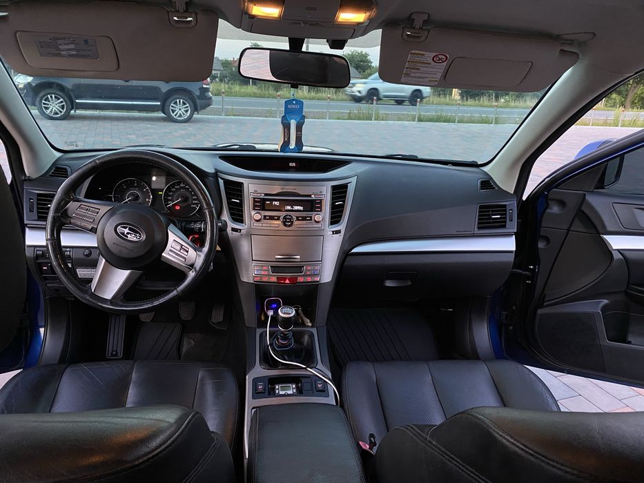 Subaru outback..