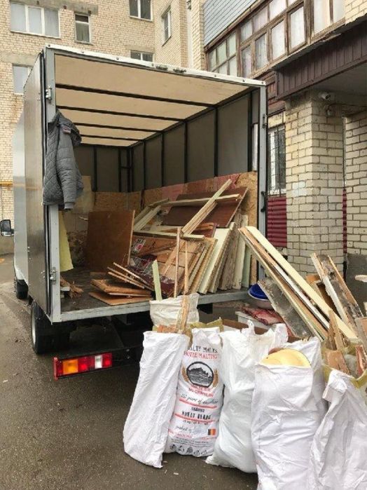 Вивіз сміття та мотлоху з вантажниками | Старі меблі, будсміття, гілки, трава