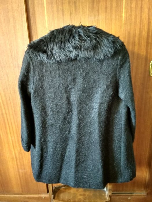 Casaco Preto Vintage com gola em Pêlo